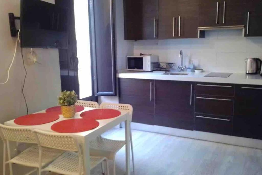 Esse Atico. Precioso Atico Con Terraza En Pleno Centro Διαμέρισμα Σεβίλλη Εξωτερικό φωτογραφία